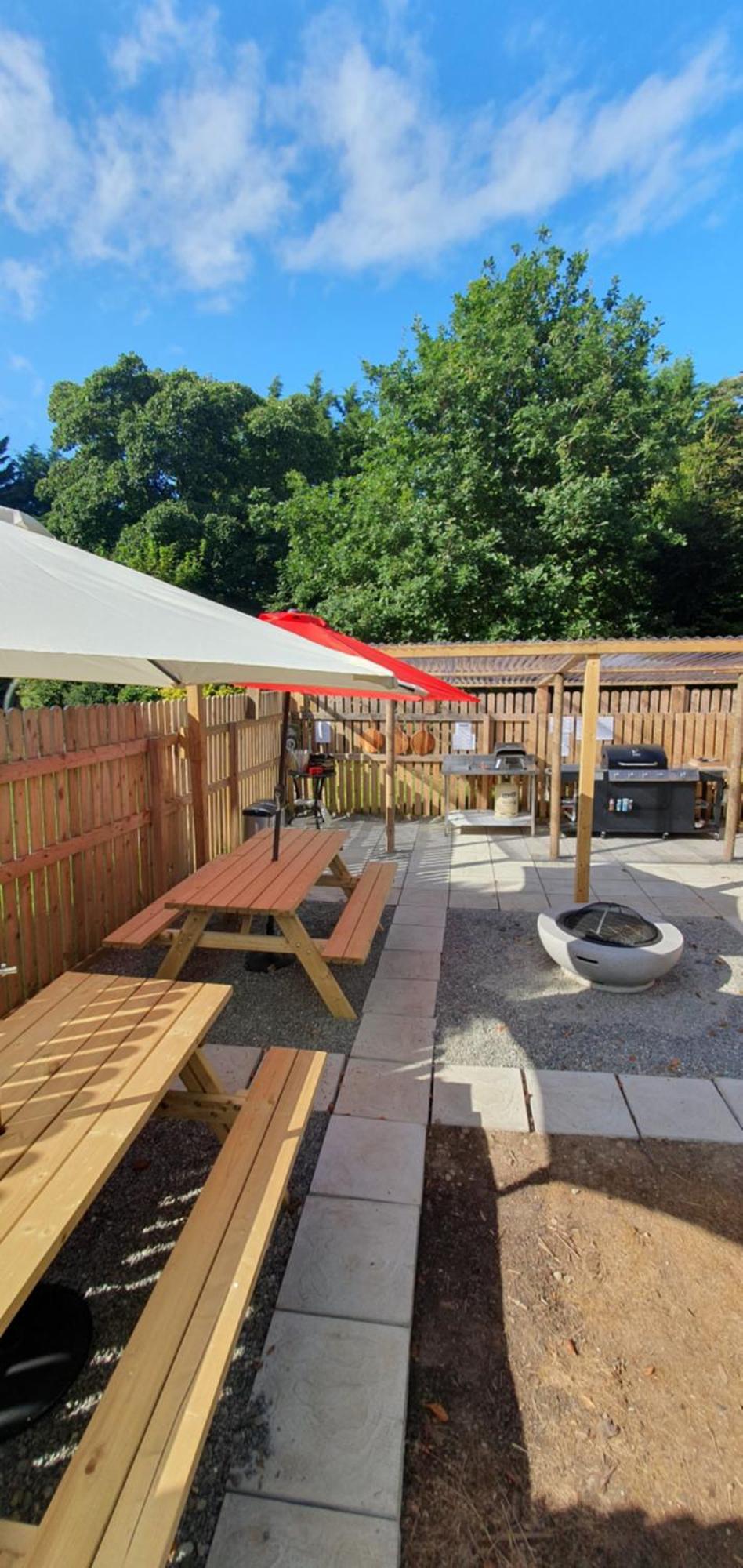 Priory Glamping Pods And Guest Accommodation คิลลาร์นีย์ ภายนอก รูปภาพ