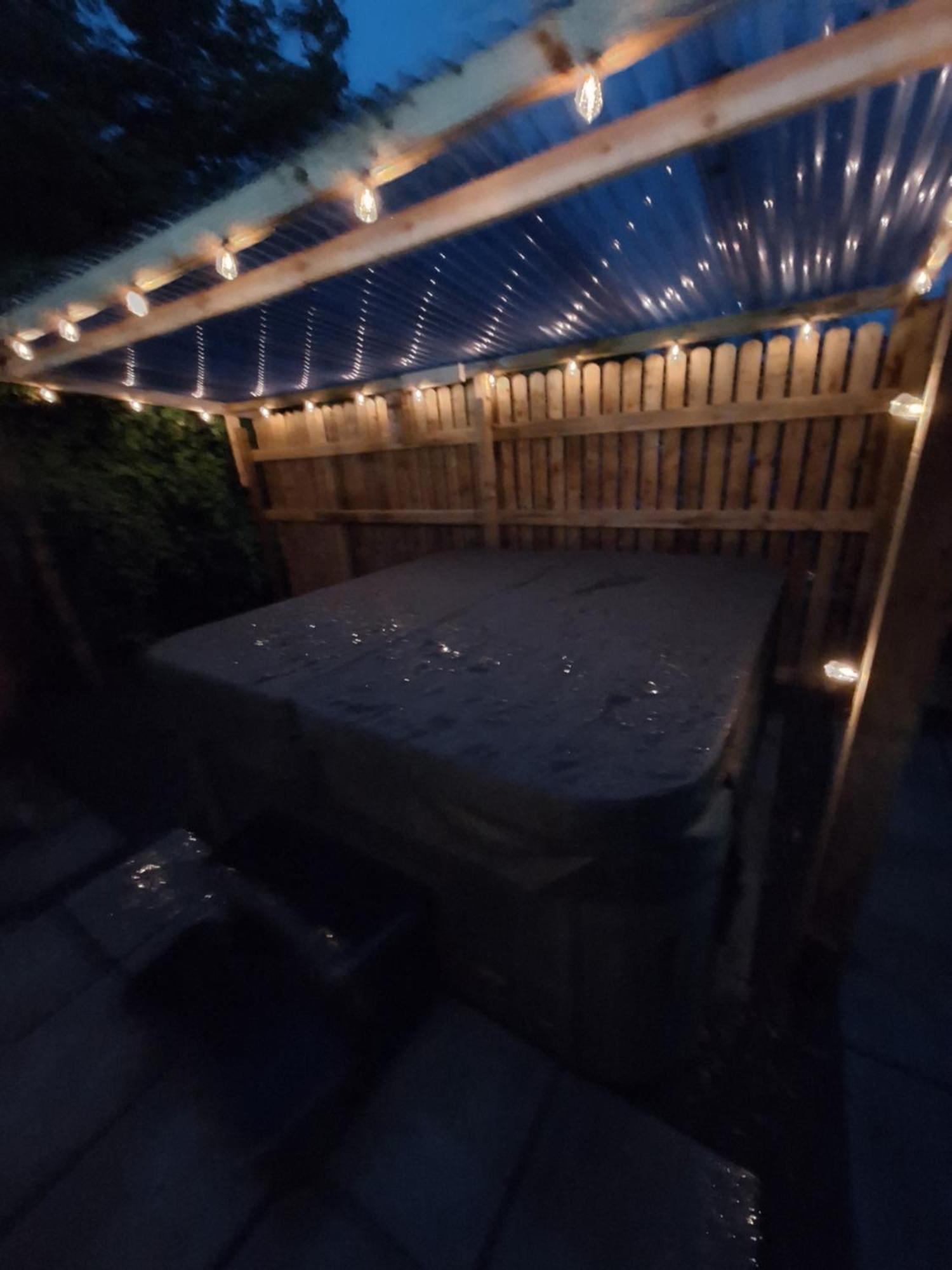 Priory Glamping Pods And Guest Accommodation คิลลาร์นีย์ ภายนอก รูปภาพ