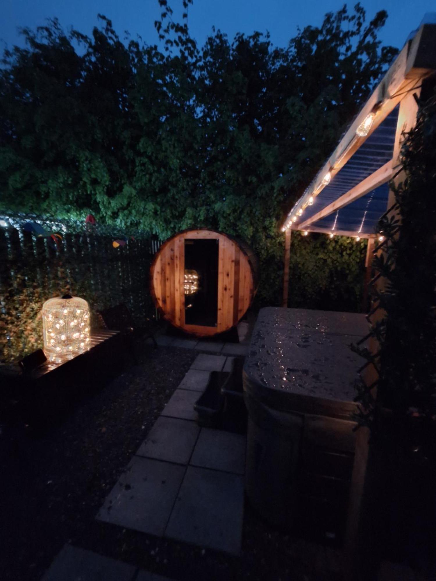 Priory Glamping Pods And Guest Accommodation คิลลาร์นีย์ ภายนอก รูปภาพ